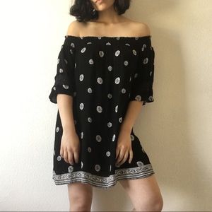 Off the shoulder top/dress